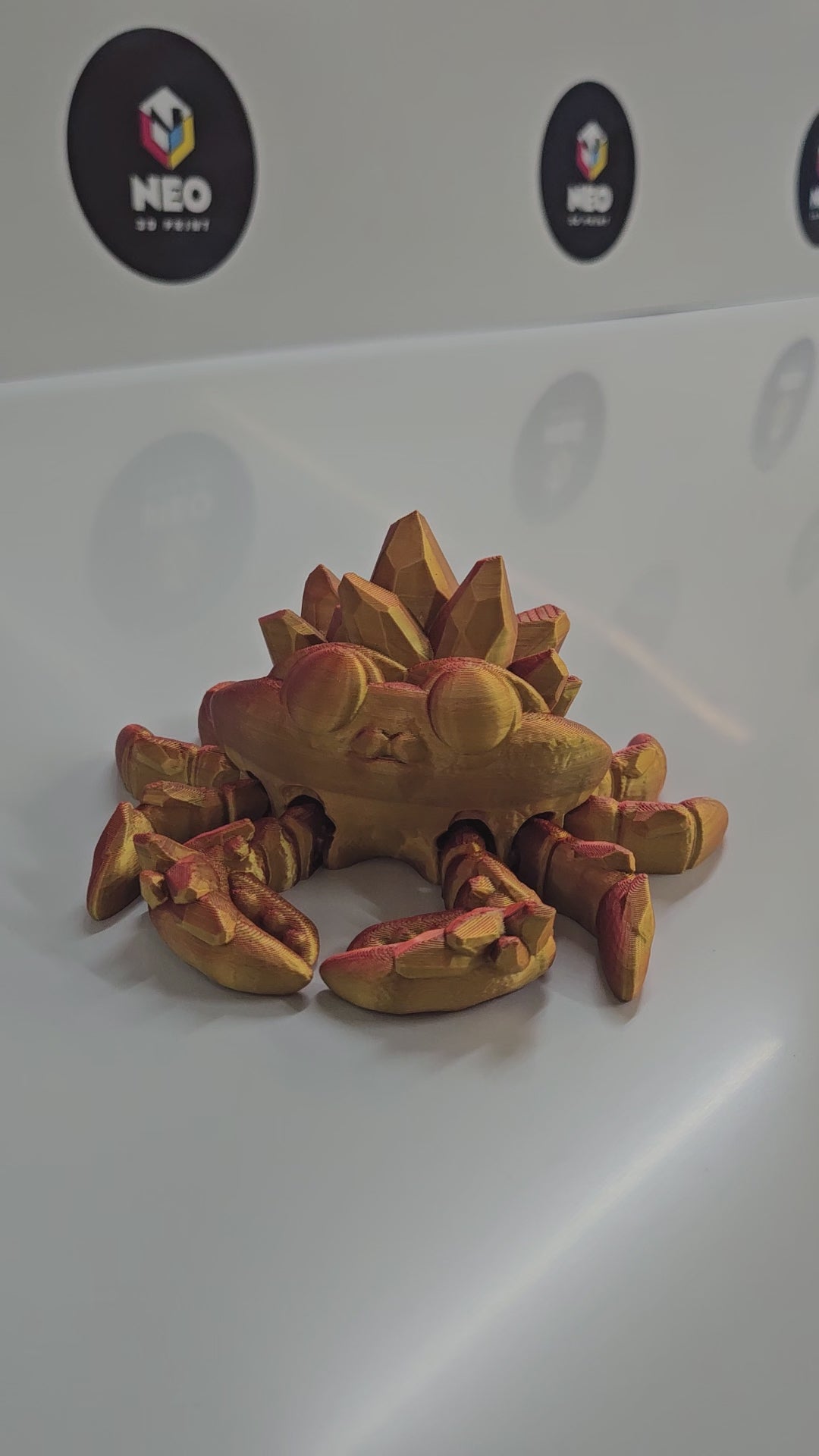 N3D32  Large Crystal Crab